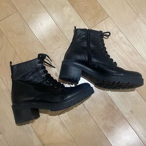 Black Leather Lace-Up Boots (size: 39)